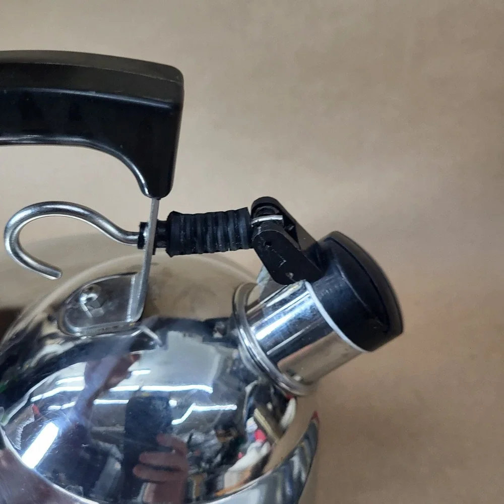 FaberWare Whistle Tea Kettle Stainless Steel K7030 2.5 Qt.
